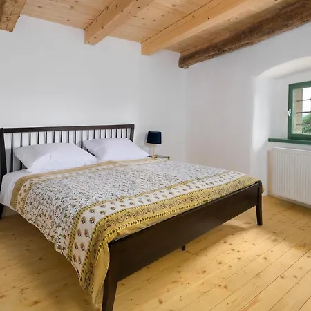 Villa Karst Heritage Retreat *