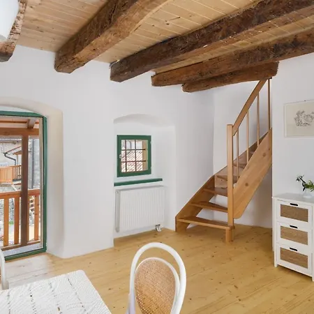 Karst Heritage Retreat *