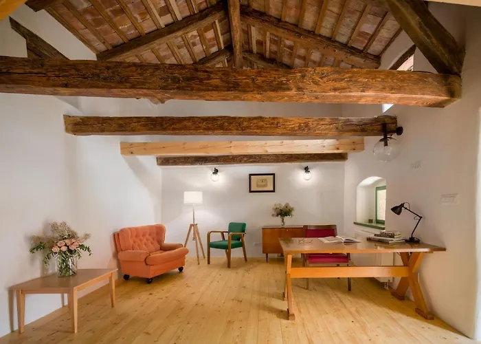 Karst Heritage Retreat Villa